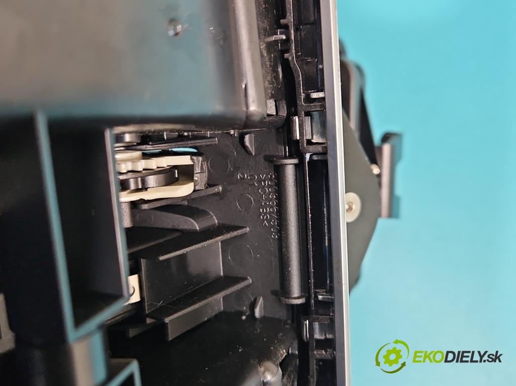 Bmw X3 F25 2010-2017 2.0d 184hp automatic 135 kW 1995 cm3 5- Mřížka: kúrenia stredová 9184742-04 (Mriežka kúrenia (fukár))