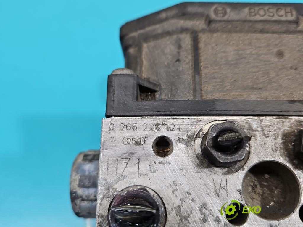 Audi A6 C5 1997-2004 3.0 V6 220KM automatic 162 kW 2976 cm3 5- čerpadlo abs 0265225121 (Pumpa ABS)