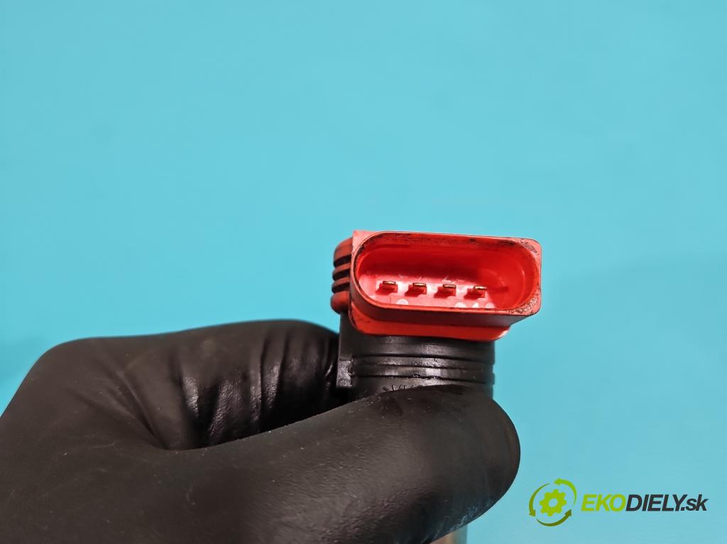 Audi A6 C5 1997-2004 3.0 V6 220KM automatic 162 kW 2976 cm3 5- cievka zapaľovacia 06C905115M (Zapaľovacia cievka)