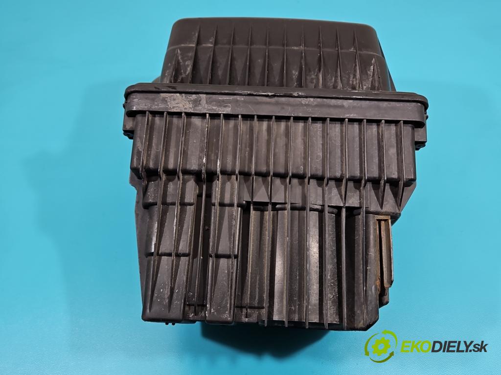 Peugeot 307 1.6 16V 109 HP manual 80 kW 1587 cm3 5- obal filtra vzduchu 9635628980 (Obal filtra vzduchu)