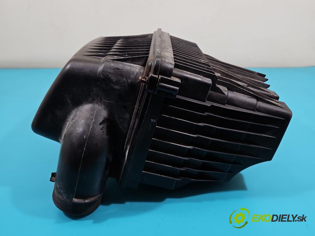 Peugeot 307 1.6 16V 109 HP manual 80 kW 1587 cm3 5- obal filtra vzduchu 9635628980 (Obal filtra vzduchu)