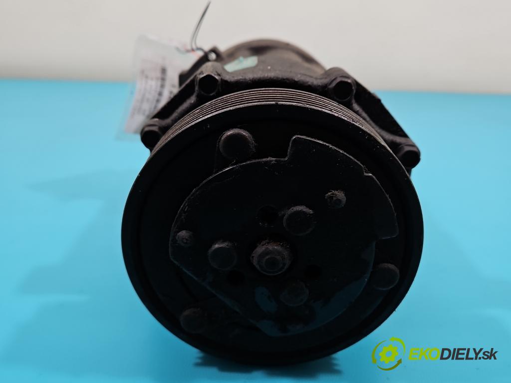 Vw Golf III 1991-1998 1.6 8V 101 hp manual 74 kW 1595 cm3 5- Kompresor: klíma 7M0820803P (Kompresory)