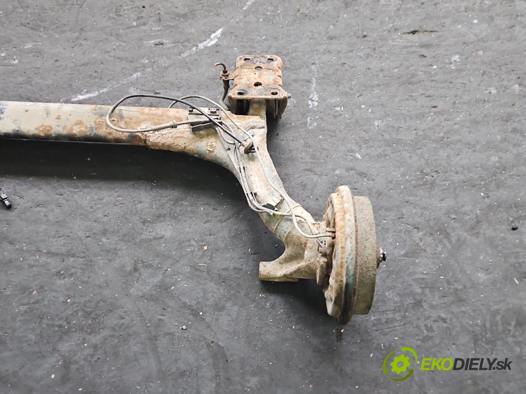 Vw Golf III 1991-1998 1.6 8V 101 hp manual 74 kW 1595 cm3 5- zadní výztuha  (Výztuhy zadní)