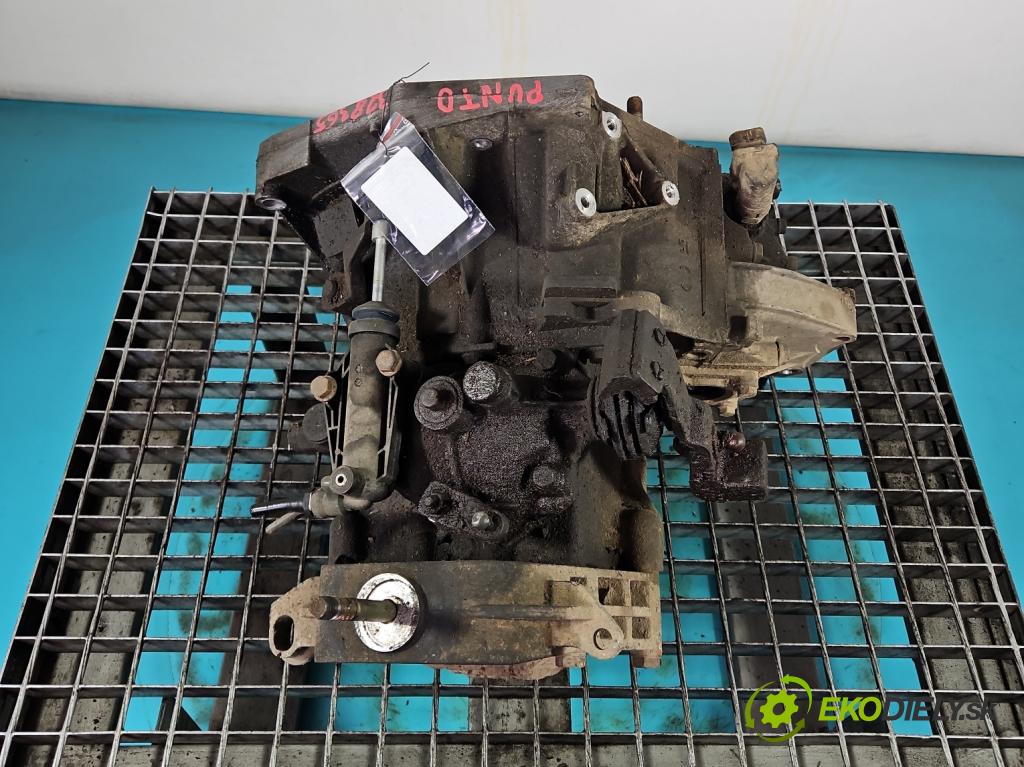 Fiat Punto II 1999-2010 1.2 8V 60 HP manual 44 kW 1242 cm3 5- prevodovka stupeň,rýchlosť manual