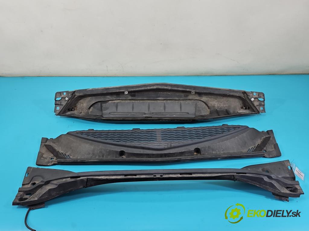 Renault Modus 1.4 16V 98 HP manual 72 kW 1390 cm3 5- torpédo 8200213840 (Torpédo (plast pod čelným sklom))