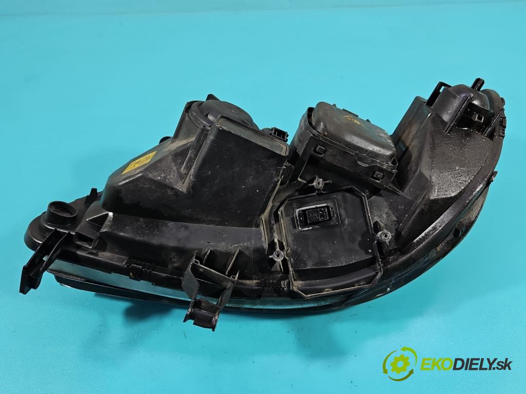 Opel Zafira A 1999-2005 2.0 dti 101 HP manual 74 kW 1995 cm3 5- Reflektor: pravý 24434827 (Svetlo predné pravé)