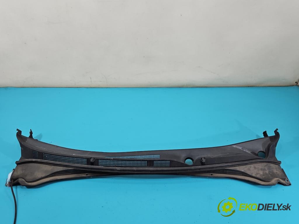 Hyundai I40 1.7 crdi 136 HP manual 100 kW 1685 cm3 5- torpédo 86154-3Z010 (Torpédo (plast pod čelným sklom))