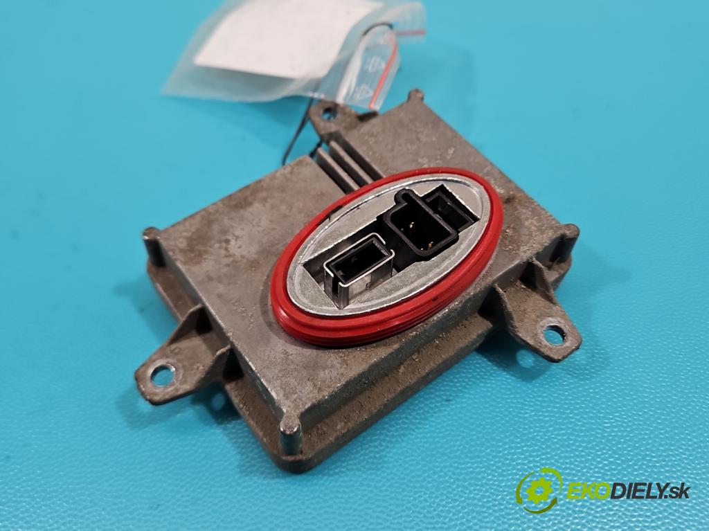 Hyundai I40 1.7 crdi 136 HP manual 100 kW 1685 cm3 5- střídač: xenon 3Z921-01700 (Riadiaca jednotka xenónu)