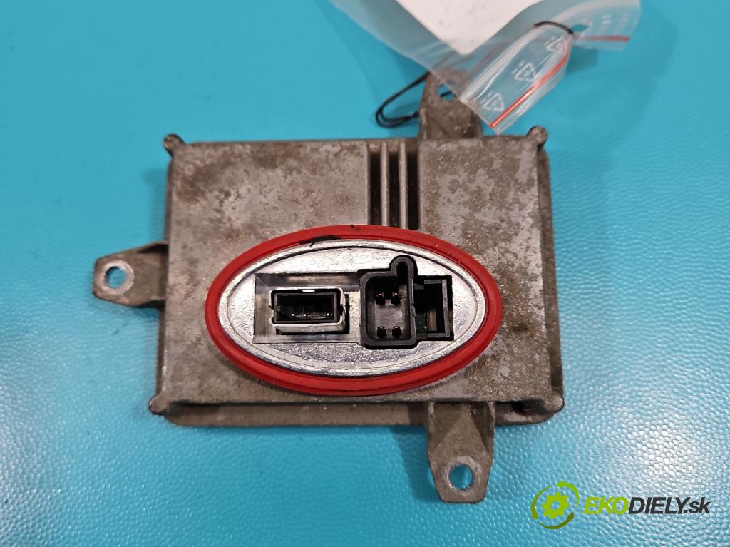 Hyundai I40 1.7 crdi 136 HP manual 100 kW 1685 cm3 5- střídač: xenon 3Z921-01700 (Riadiaca jednotka xenónu)