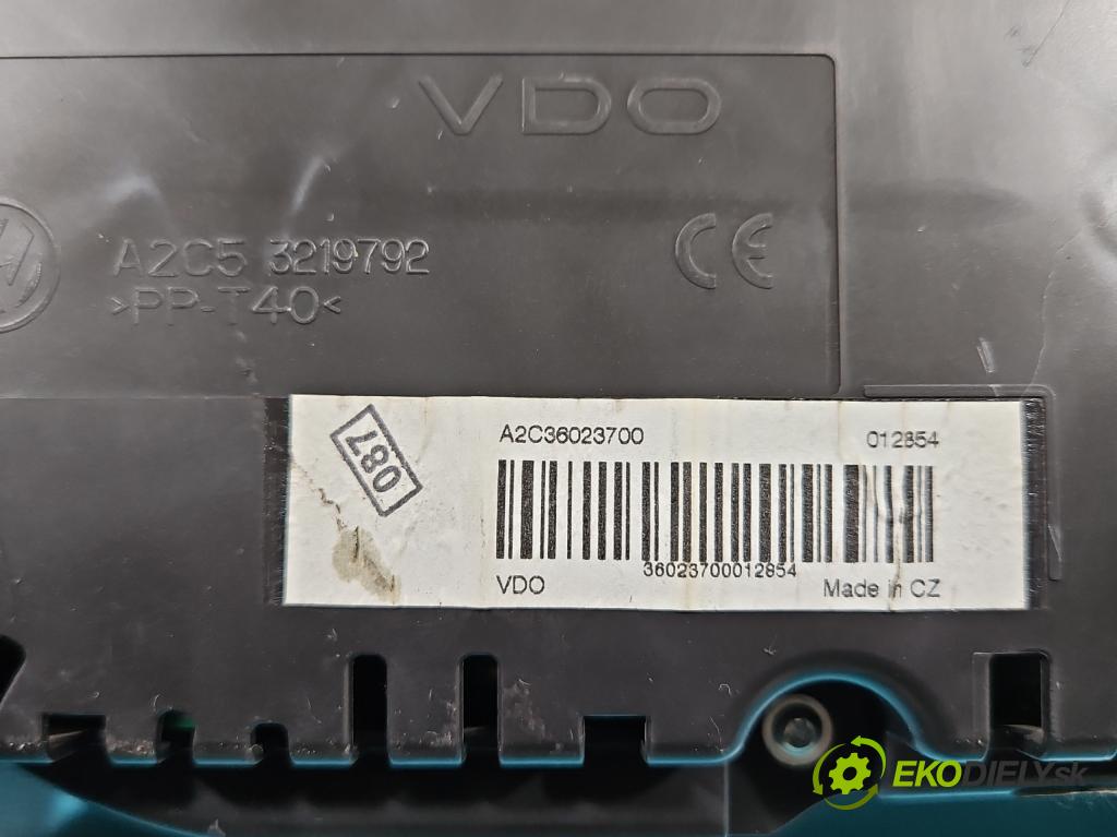 Vw Passat CC 2008-2016 2.0 tdi 140 HP automatic 103 kW 1968 cm3 4- prístrojovka/ budíky 3C8920870N (Prístrojová doska)