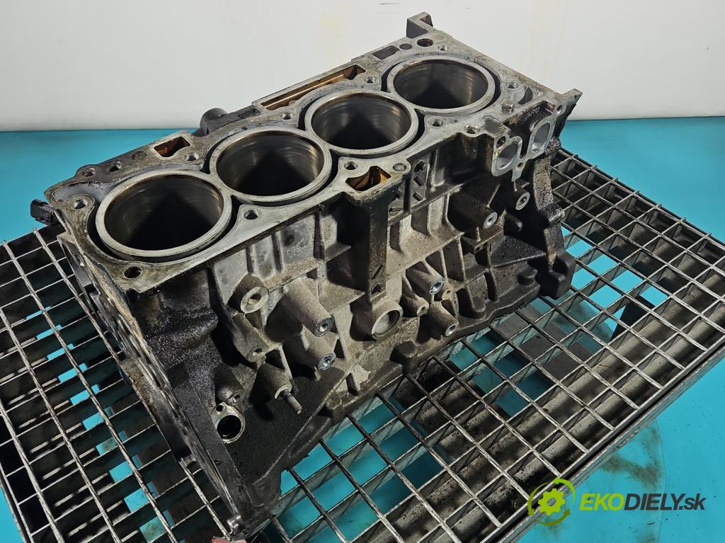Hyundai Sonata V 2004-2009 2.4 16V 162 HP manual 119 kW 2359 cm3 4- Blok motora G4KC (Blok motora)