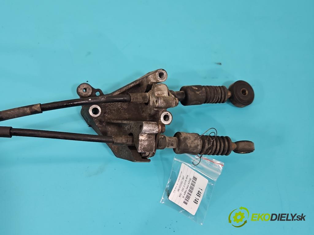 Honda Accord VII 2002-2008 2.0 16V 155 HP manual 114 kW 1998 cm3 4- Páka: Změny: stupeň,rýchlosť  (Rýchlostná páka (kulisa))