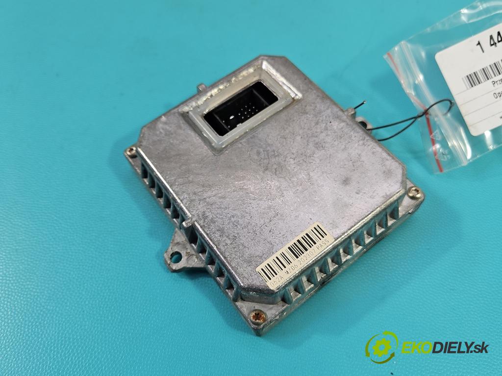 Opel Zafira A 1999-2005 2.0 dti 101 HP manual 74 kW 1995 cm3 5- střídač: xenon 1307329082 (Riadiaca jednotka xenónu)