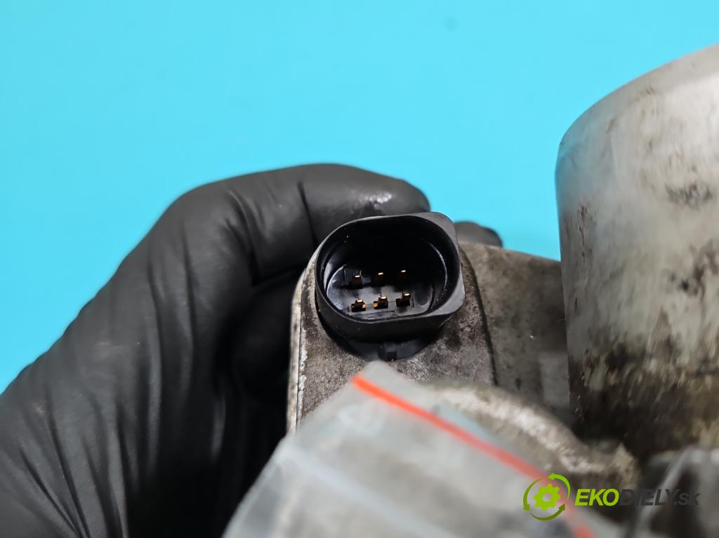 Renault Modus 1.4 16V 98 HP manual 72 kW 1390 cm3 5- klapka 8200190230 (Škrtiaca klapka)