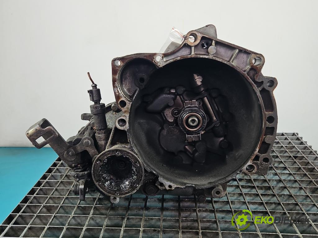 Vw Polo III 6N 1994-2001 1.4 mpi 60 HP manual 44 kW 1390 cm3 5- prevodovka stupeň,rýchlosť manual ETD