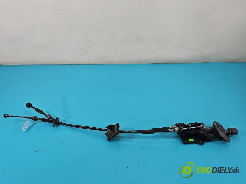 Fiat Panda II 2003-2012 1.2 8v 60 HP manual 44 kW 1242 cm3 5- Páka: Změny: stupeň,rýchlosť  (Rýchlostná páka (kulisa))