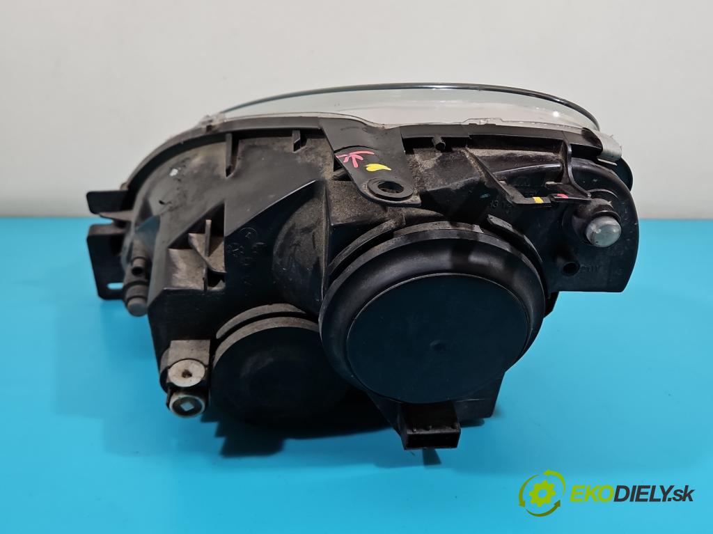 Citroen Xsara II 2000-2004 1.6 16V 109 HP manual 80 kW 1587 cm3 5- Reflektor: pravý  (Svetlo predné pravé)