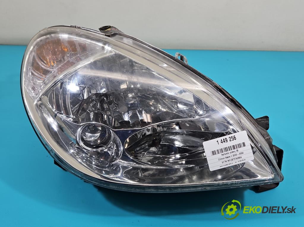 Citroen Xsara II 2000-2004 1.6 16V 109 HP manual 80 kW 1587 cm3 5- Reflektor: pravý  (Svetlo predné pravé)