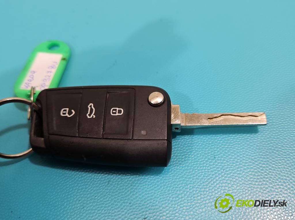 Skoda Karoq 2017- 1.5 TSI 150 HP automatic 110 kW 1498 cm3 5- rukoväť predné ľavé mimo:  (Kľučka dverí vonkajšia predná ľavá)