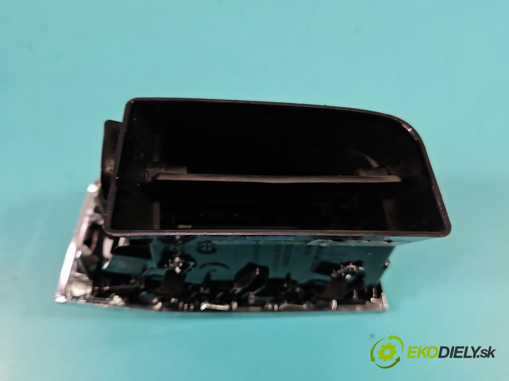 Skoda Karoq 2017- 1.5 TSI 150 HP automatic 110 kW 1498 cm3 5- Mřížka: kúrenia stredová 57A820952A (Mriežka kúrenia (fukár))