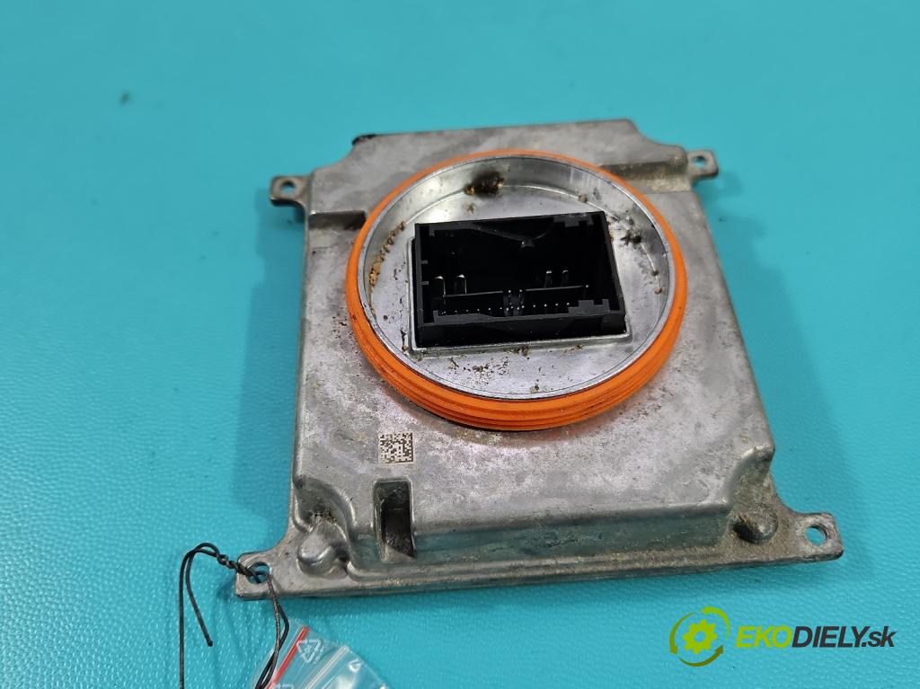 Skoda Karoq 2017- 1.5 TSI 150 HP automatic 110 kW 1498 cm3 5- střídač: xenon 7P5941591AD (Riadiaca jednotka xenónu)