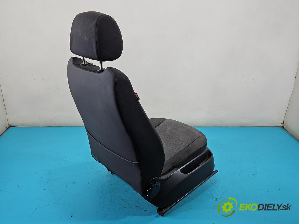 Seat Toledo III 2004-2009 1.6 SR 102 HP manual 75 kW 1595 cm3 5- Sedačka pravý  (Sedačka, sedadlo)