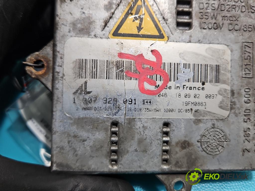 Peugeot 407 3.0 V6 211KM automatic 155 kW 2946 cm3 4- střídač: xenon 1307329091 (Riadiaca jednotka xenónu)