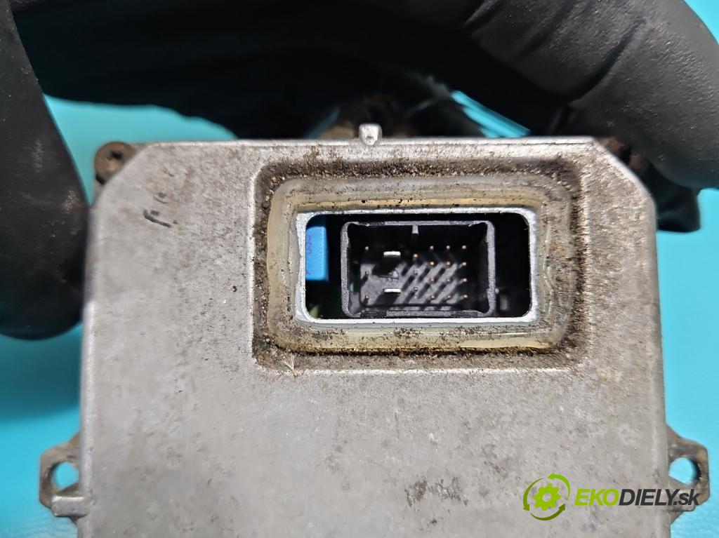 Peugeot 407 3.0 V6 211KM automatic 155 kW 2946 cm3 4- střídač: xenon 1307329091 (Riadiaca jednotka xenónu)