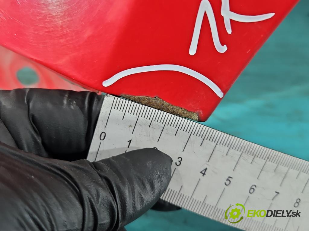 Ford C-Max II 2010-2019 1.6 tdci 116 hp manual 85 kW 1560 cm3 5- blatnik přední levý  (Predné ľavé)