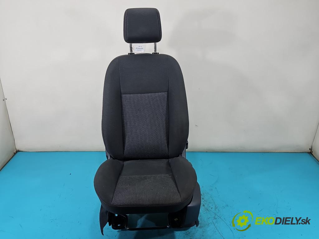 Ford C-Max II 2010-2019 1.6 tdci 116 HP manual 85 kW 1560 cm3 5- Sedačka ľavý  (Sedadlo)