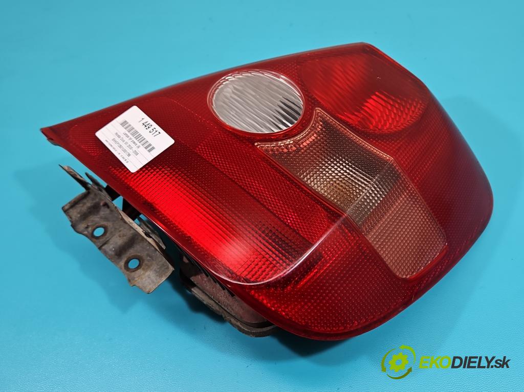 Honda Civic VII 2000-2006 1.4 16V 90 HP manual 66 kW 1396 cm3 3- svetlo / reflektor zadné pravé  (Kľučka dverí ostatné)