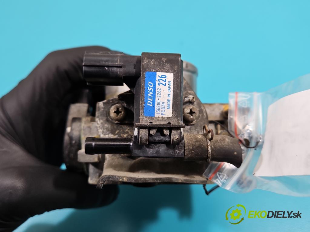 Honda Civic VII 2000-2006 1.4 16V 90 HP manual 66 kW 1396 cm3 3- klapka 136200-2262 (Škrtiaca klapka)