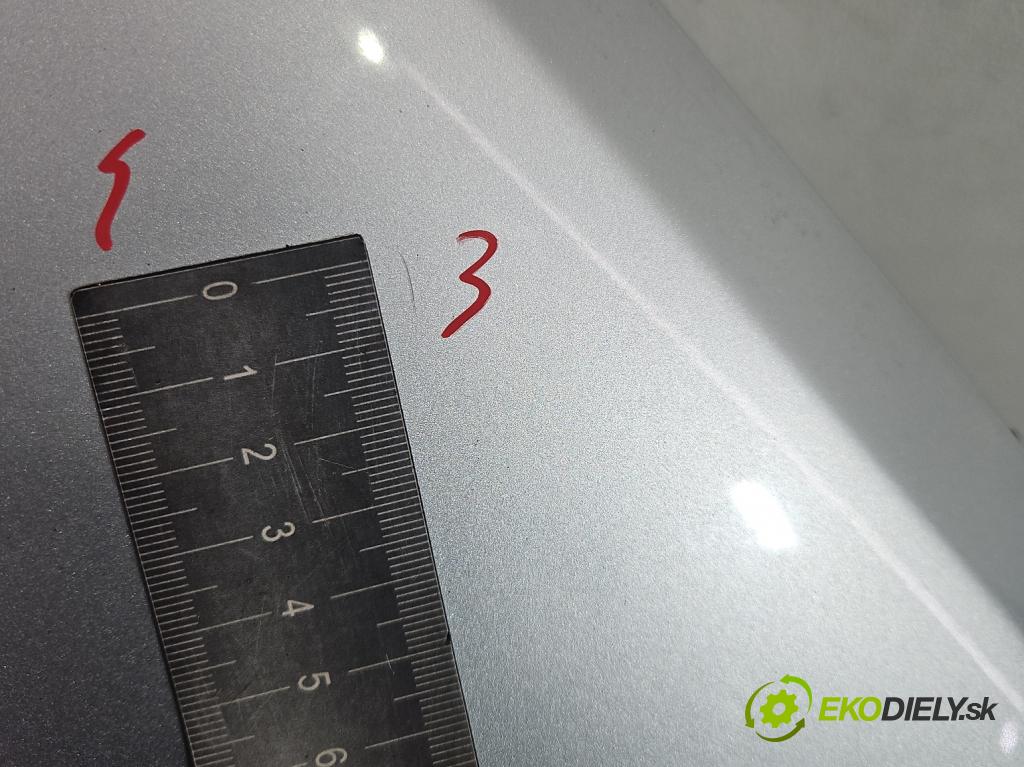 Mitsubishi Colt Z30 VI 2004-2012 1.3 16V 95 hp manual 70 kW 1332 cm3 5- blatnik přední pravý  (Ostatné)