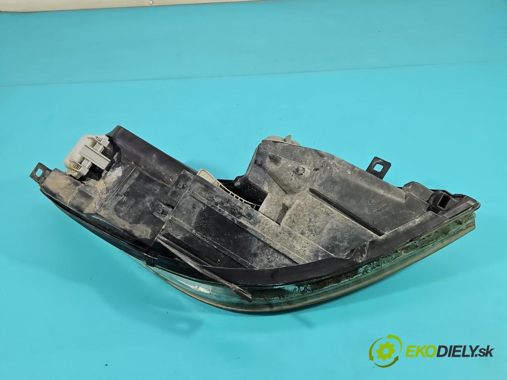Mitsubishi Colt Z30 VI 2004-2012 1.3 16V 95 HP manual 70 kW 1332 cm3 5- Reflektor: ľavý 0301208201 (Kľučka dverí ostatné)