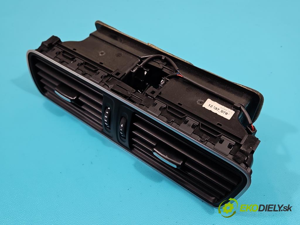 Vw Passat CC 2008-2016 2.0 tdi 140 HP automatic 103 kW 1968 cm3 4- Mřížka: kúrenia stredová 3AB819728A (Mriežka kúrenia (fukár))