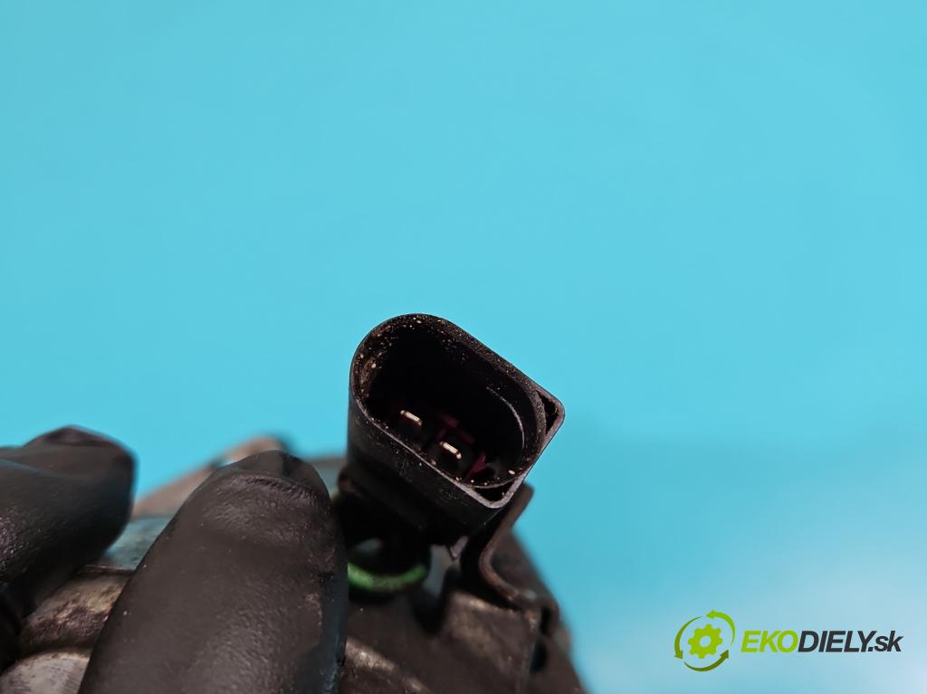 Seat Leon I 1999-2005 1.6 16V 105 hp manual 77 kW 1598 cm3 5- Kompresor: klíma 1J0820803K (Kompresory)