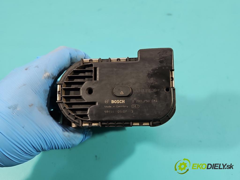 Peugeot 407 3.0 V6 211KM automatic 155 kW 2946 cm3 4- klapka 0280750041 (Škrtiaca klapka)