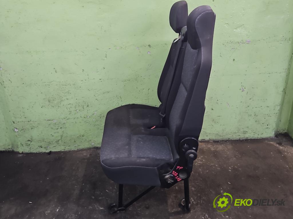 Opel Movano III 2010-2022 2.3 cdti 136 HP manual 100 kW 2299 cm3 5- Sedačka pravý  (Sedadlo)