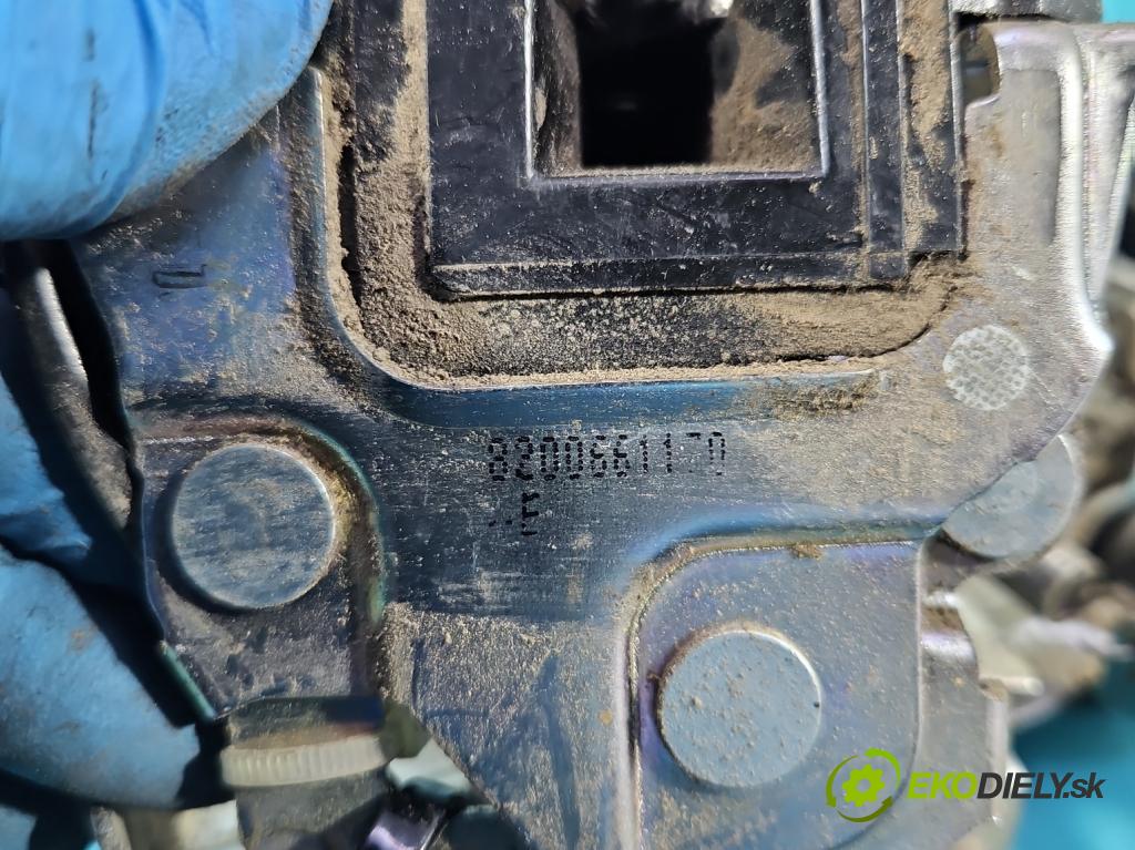 Opel Movano III 2010-2022 2.3 cdti 136hp manual 100 kW 2299 cm3 5- zámek zadní pravý 8200766888-L