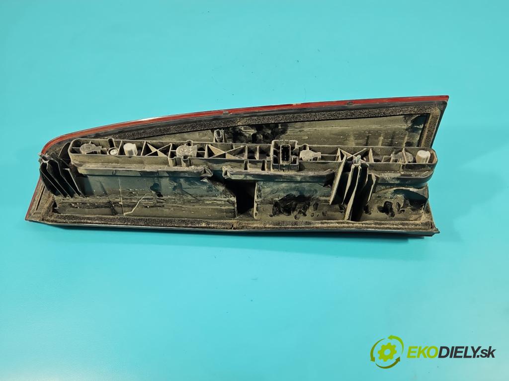 Opel Movano III 2010-2022 2.3 cdti 136 HP manual 100 kW 2299 cm3 5- svetlo / reflektor zadné ľavé  (Kľučka dverí ostatné)