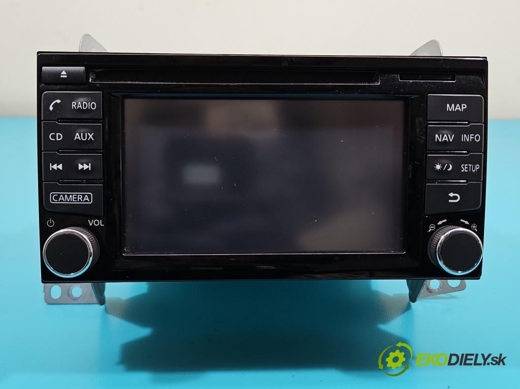 Nissan Juke I 2010-2019 1.2 T 116 HP manual 85 kW 1197 cm3 5- Radio originál 7612033119