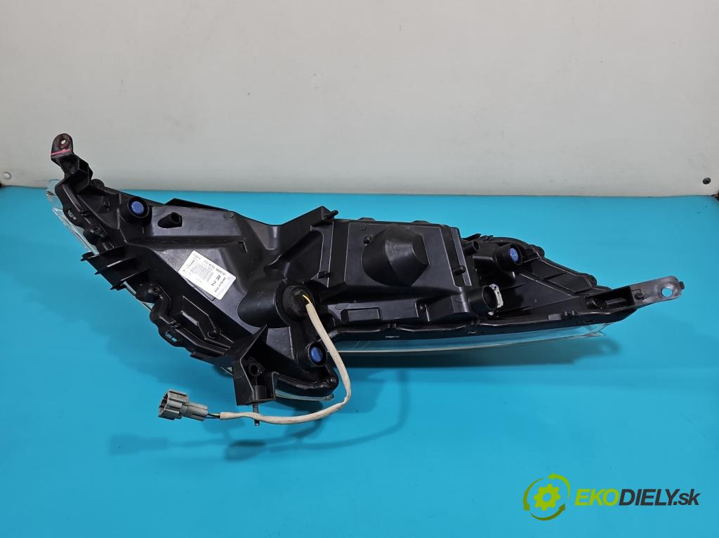 Nissan Juke I 2010-2019 1.2 T 116 HP manual 85 kW 1197 cm3 5- Reflektor: pravý 26120BV80C (Svetlo predné pravé)