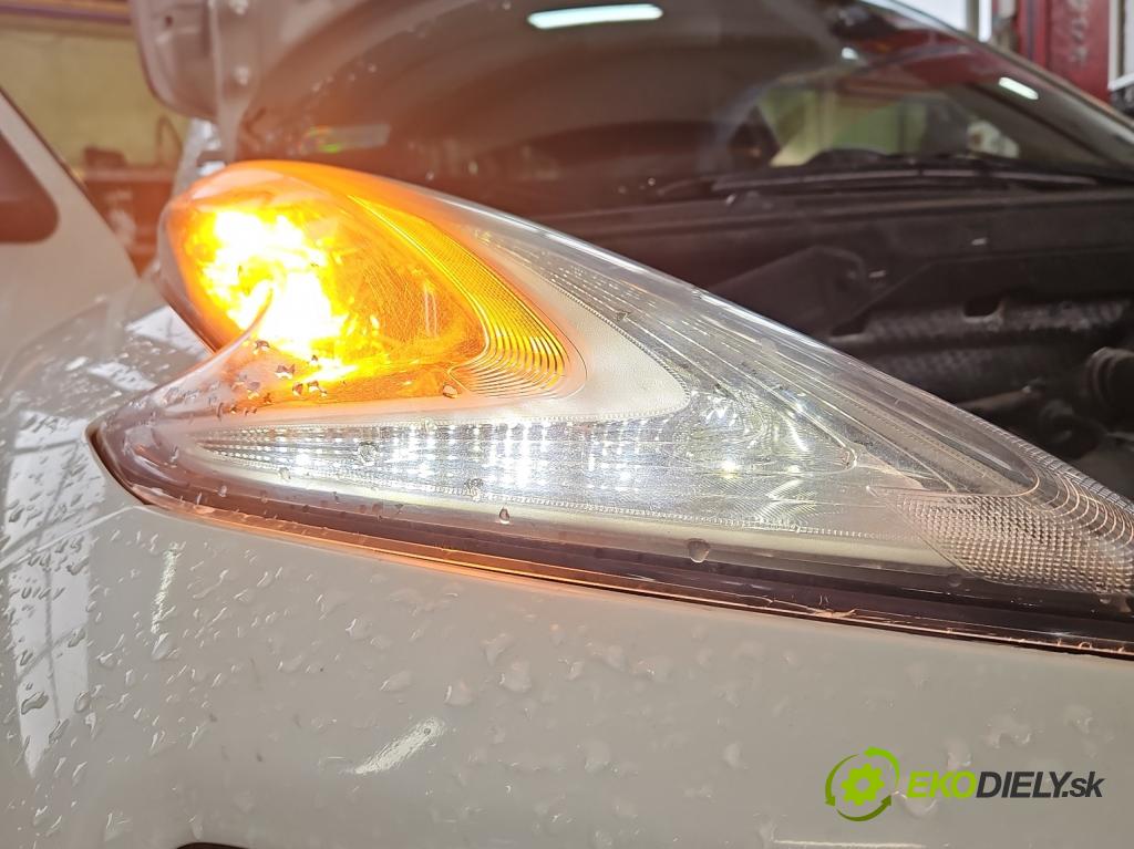 Nissan Juke I 2010-2019 1.2 T 116 HP manual 85 kW 1197 cm3 5- Reflektor: pravý 26120BV80C (Svetlo predné pravé)
