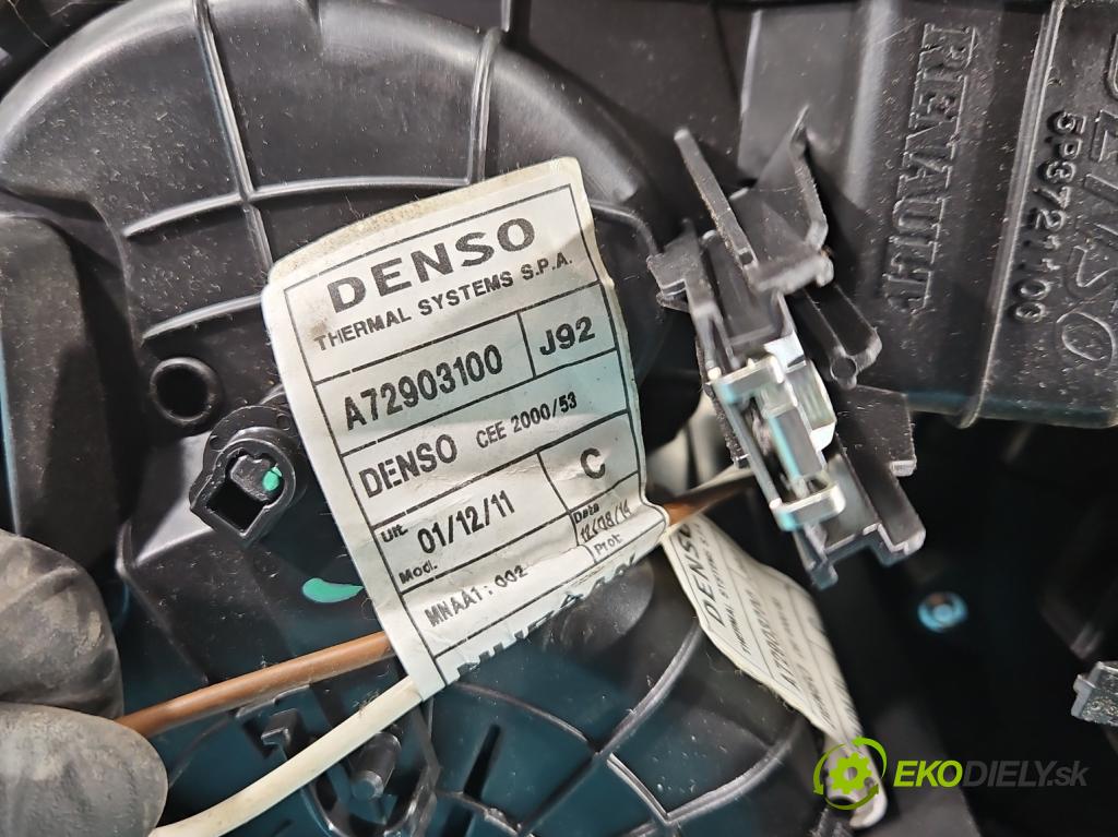 Dacia Lodgy 2012-2022 1.6 8V 82 hp manual 60,5 kW 1598 cm3 5- radiátor  (Radiátory topení)