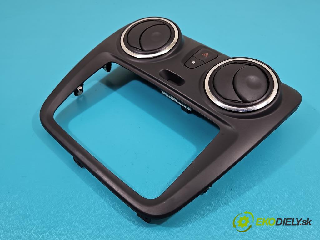 Dacia Lodgy 2012-2022 1.6 8V 82 HP manual 60,5 kW 1598 cm3 5- Mřížka: kúrenia stredová 682606882R (Mriežka kúrenia (fukár))