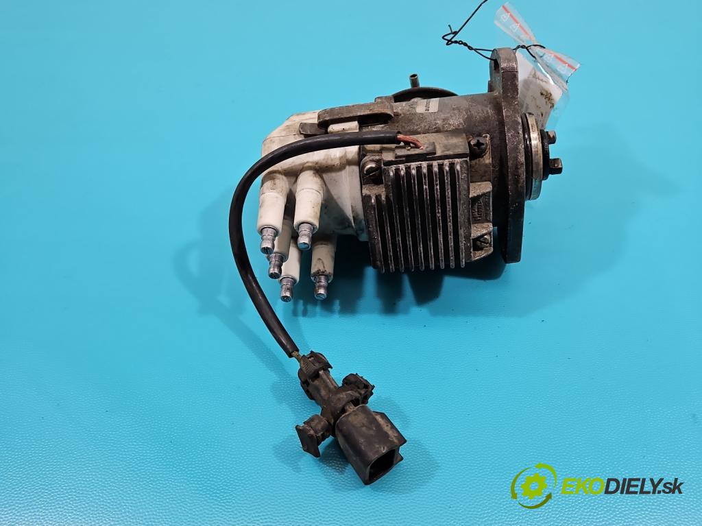 Fiat Uno 1.0 45KM manual 33 kW 999 cm3 3- rozdeľovač  (Rozdeľovač)
