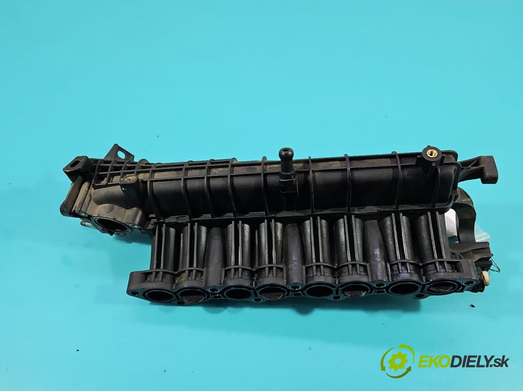 Hyundai I40 1.7 crdi 136 HP manual 100 kW 1685 cm3 5- zvod nasávací 106091 (Sacie potrubie)