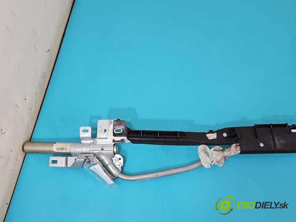 Opel Vectra C 2002-2008 1.9 cdti 120 HP manual 88 kW 1910 cm3 5- clona ľavé 826283600421
