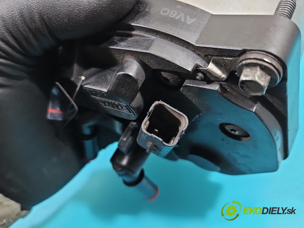 Ford C-Max II 2010-2019 1.6 tdci 116 HP manual 85 kW 1560 cm3 5- obal filtra palivo