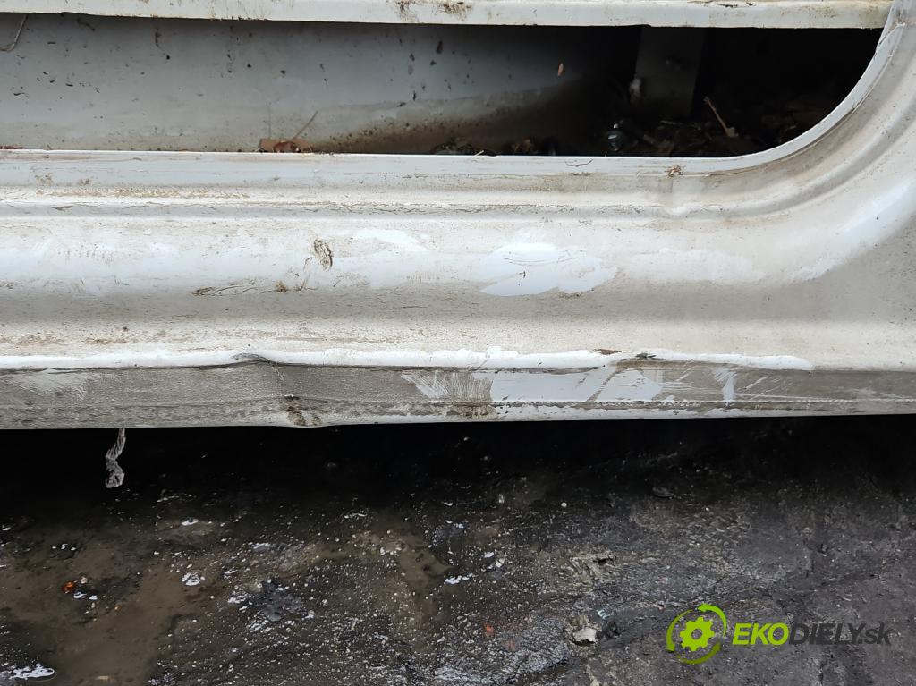 Opel Movano III 2010-2022 2.3 cdti 136 HP manual 100 kW 2299 cm3 5- Práh: pravý  (Karoséria ostatné)